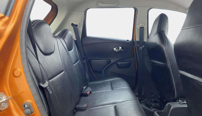 2018 Datsun Go T, Petrol, Manual, 18,770 km, Right Side Rear Door Cabin