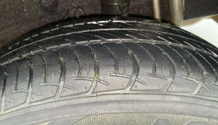 2018 Datsun Go T, Petrol, Manual, 18,770 km, Left Rear Tyre Tread