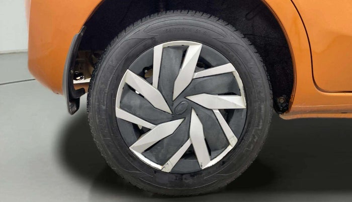 2018 Datsun Go T, Petrol, Manual, 18,770 km, Right Rear Wheel