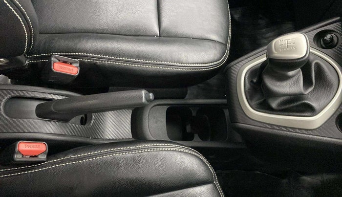 2018 Datsun Go T, Petrol, Manual, 18,770 km, Gear Lever