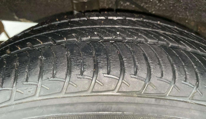 2018 Datsun Go T, Petrol, Manual, 18,770 km, Right Rear Tyre Tread