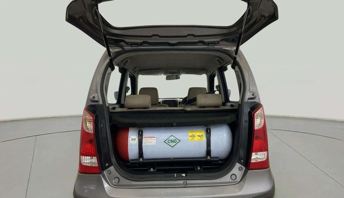 2018 Maruti Wagon R 1.0 LXI CNG, CNG, Manual, 40,403 km, Boot Inside