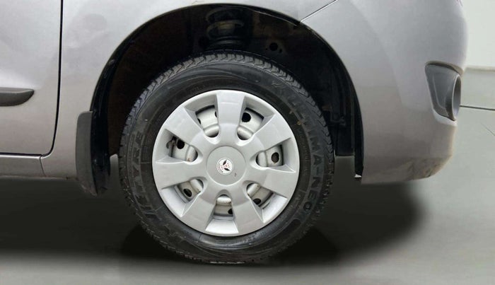 2018 Maruti Wagon R 1.0 LXI CNG, CNG, Manual, 40,403 km, Right Front Wheel