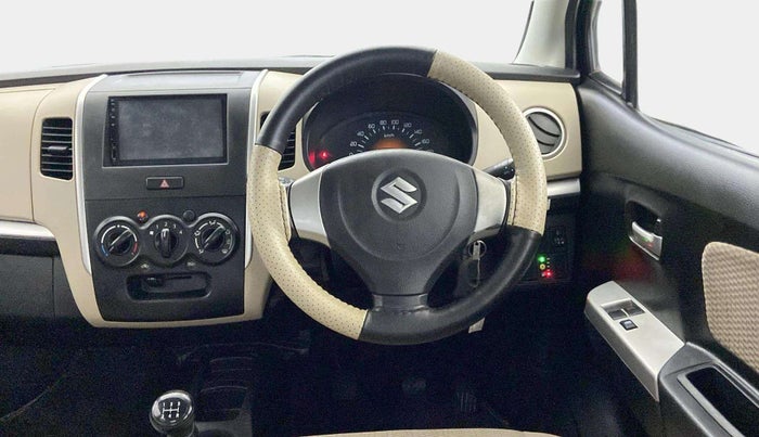2018 Maruti Wagon R 1.0 LXI CNG, CNG, Manual, 40,403 km, Steering Wheel Close Up