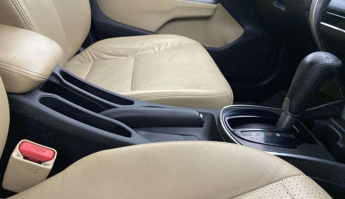 2016 Honda City 1.5L I-VTEC VX CVT, CNG, Automatic, 70,135 km, Gear Lever