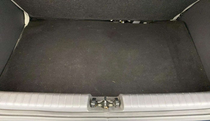 2023 Hyundai GRAND I10 NIOS SPORTZ AMT 1.2 KAPPA VTVT, Petrol, Automatic, 22,492 km, Boot Inside