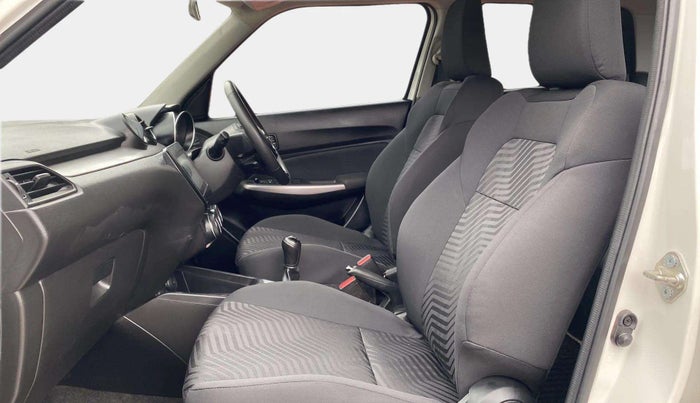 2022 Maruti Swift ZXI PLUS DUAL TONE, Petrol, Manual, 33,695 km, Right Side Front Door Cabin