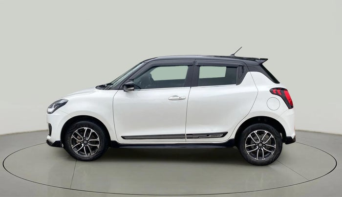 2022 Maruti Swift ZXI PLUS DUAL TONE, Petrol, Manual, 33,695 km, Left Side