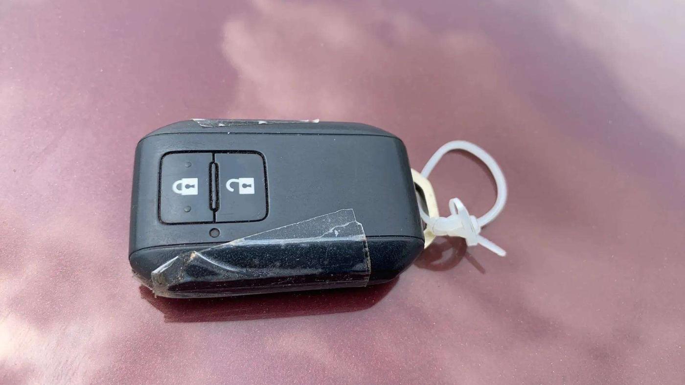 2022 Maruti Ertiga ZXI+ AT SHVS, Petrol, Automatic, 83,594 km, Key Close Up