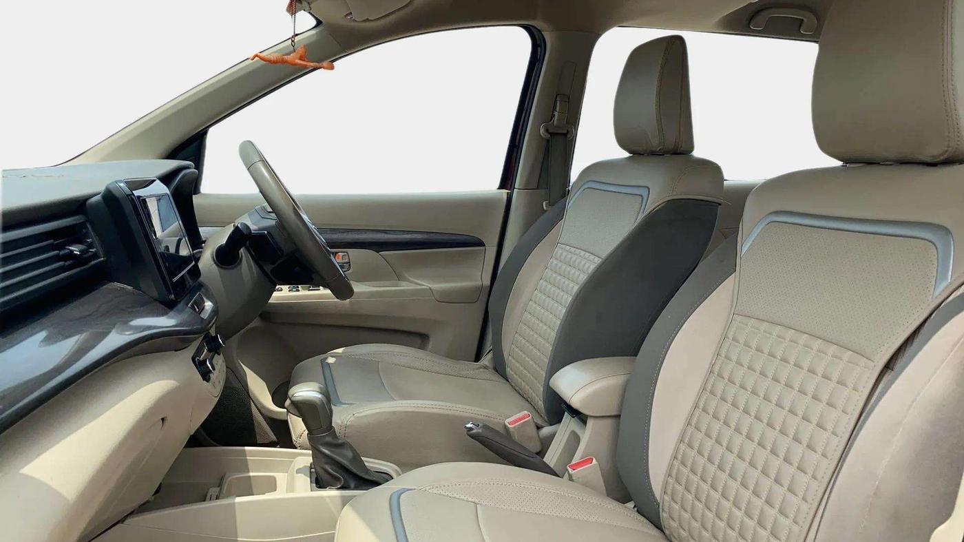 2022 Maruti Ertiga ZXI+ AT SHVS, Petrol, Automatic, 83,594 km, Right Side Front Door Cabin