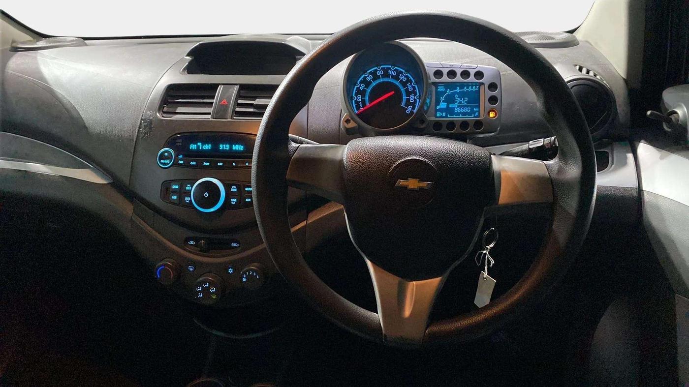 2014 Chevrolet Beat LT PETROL, Petrol, Manual, 86,658 km, Steering Wheel Close Up