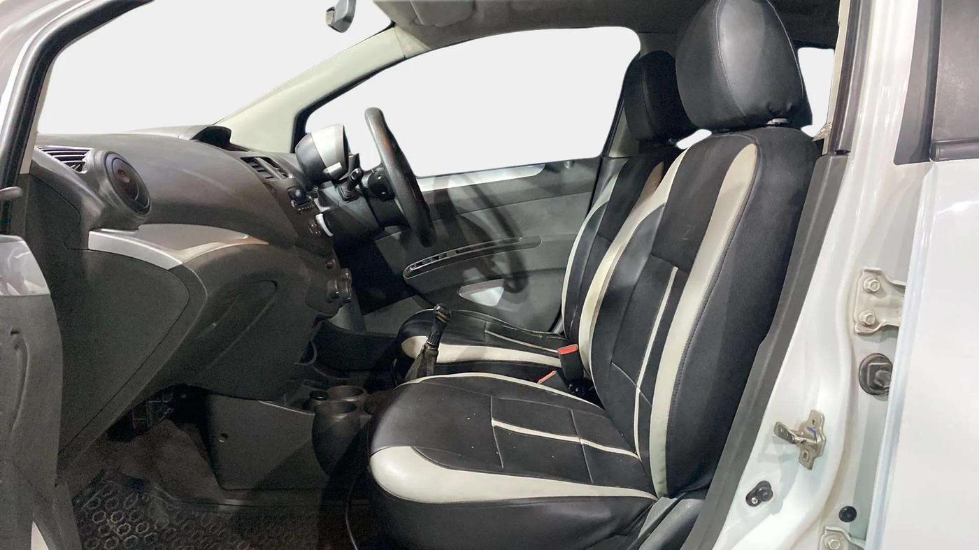 2014 Chevrolet Beat LT PETROL, Petrol, Manual, 86,658 km, Right Side Front Door Cabin