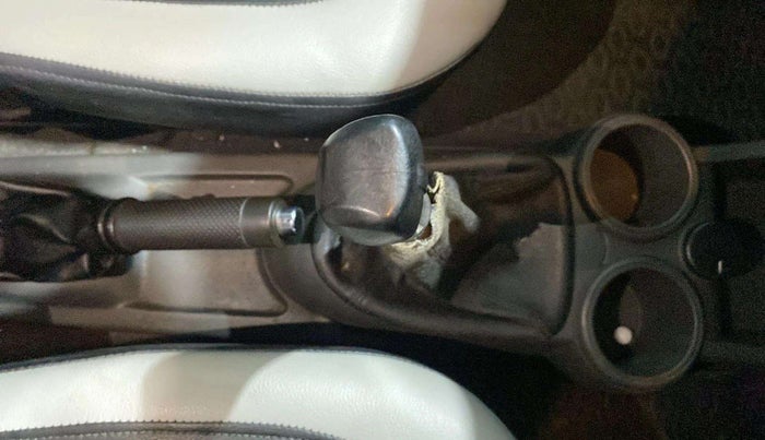 2014 Chevrolet Beat LT PETROL, Petrol, Manual, 86,658 km, Gear Lever