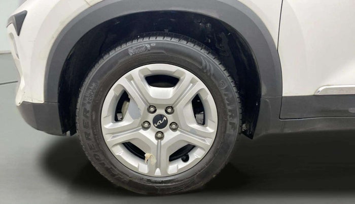 2021 KIA SONET HTK PLUS 1.0 IMT, Petrol, Manual, 19,159 km, Left Front Wheel