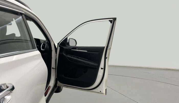 2021 KIA SONET HTK PLUS 1.0 IMT, Petrol, Manual, 19,159 km, RHS Front Door