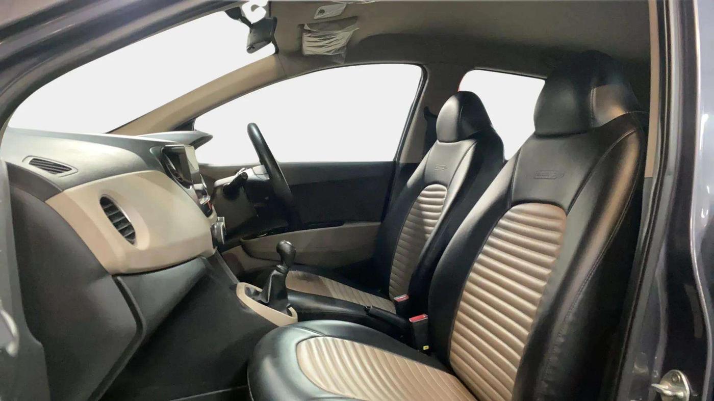 2016 Hyundai Grand i10 MAGNA 1.2 KAPPA VTVT, Petrol, Manual, 41,438 km, Right Side Front Door Cabin