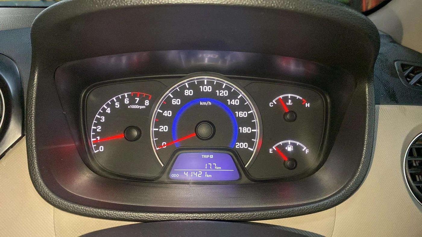 2016 Hyundai Grand i10 MAGNA 1.2 KAPPA VTVT, Petrol, Manual, 41,438 km, Odometer Image