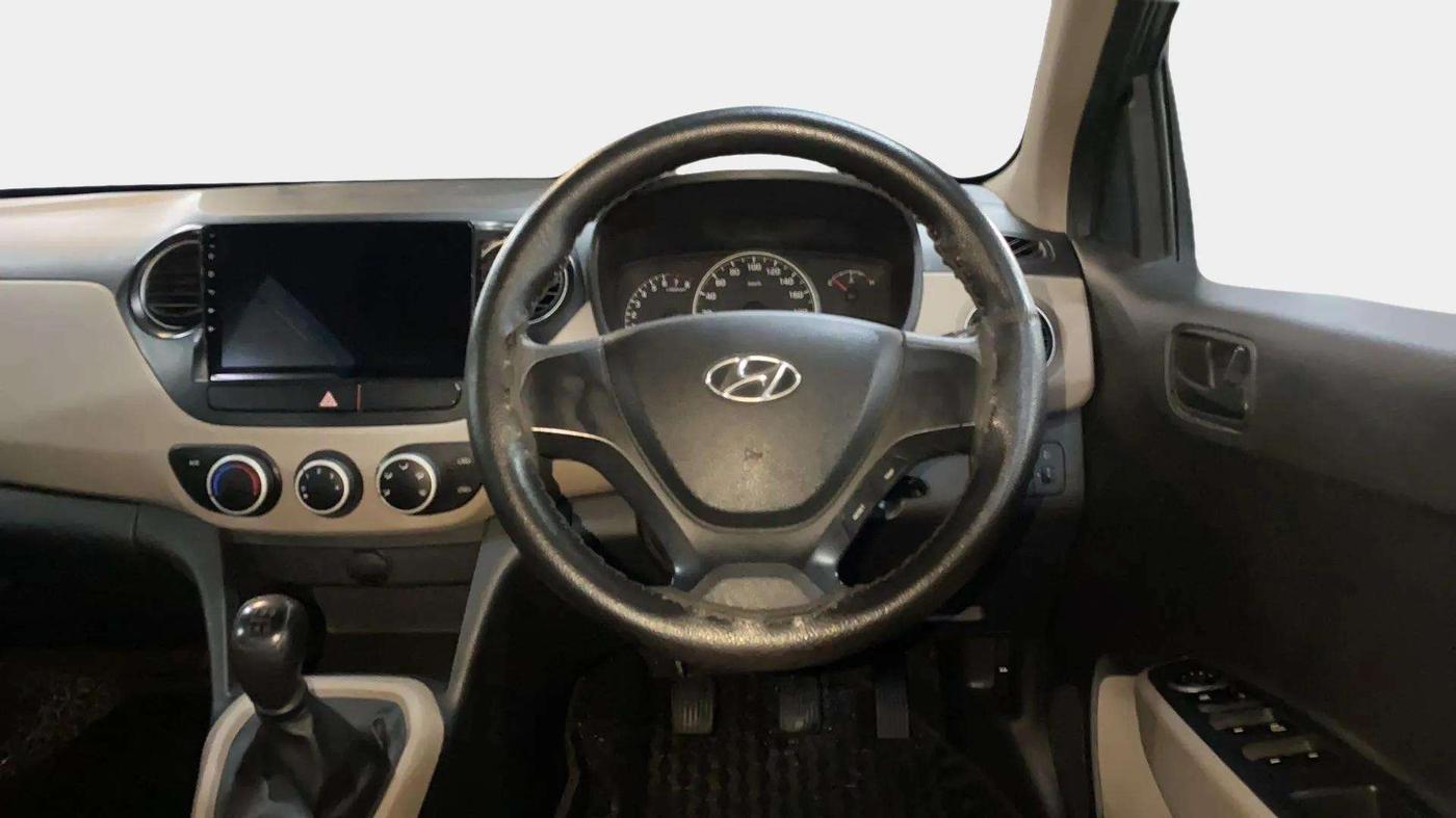 2016 Hyundai Grand i10 MAGNA 1.2 KAPPA VTVT, Petrol, Manual, 41,438 km, Steering Wheel Close Up