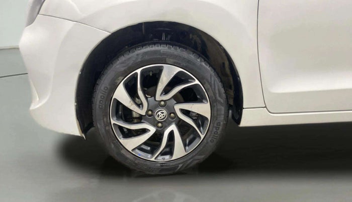 2020 Toyota Glanza V, Petrol, Manual, 42,878 km, Left Front Wheel