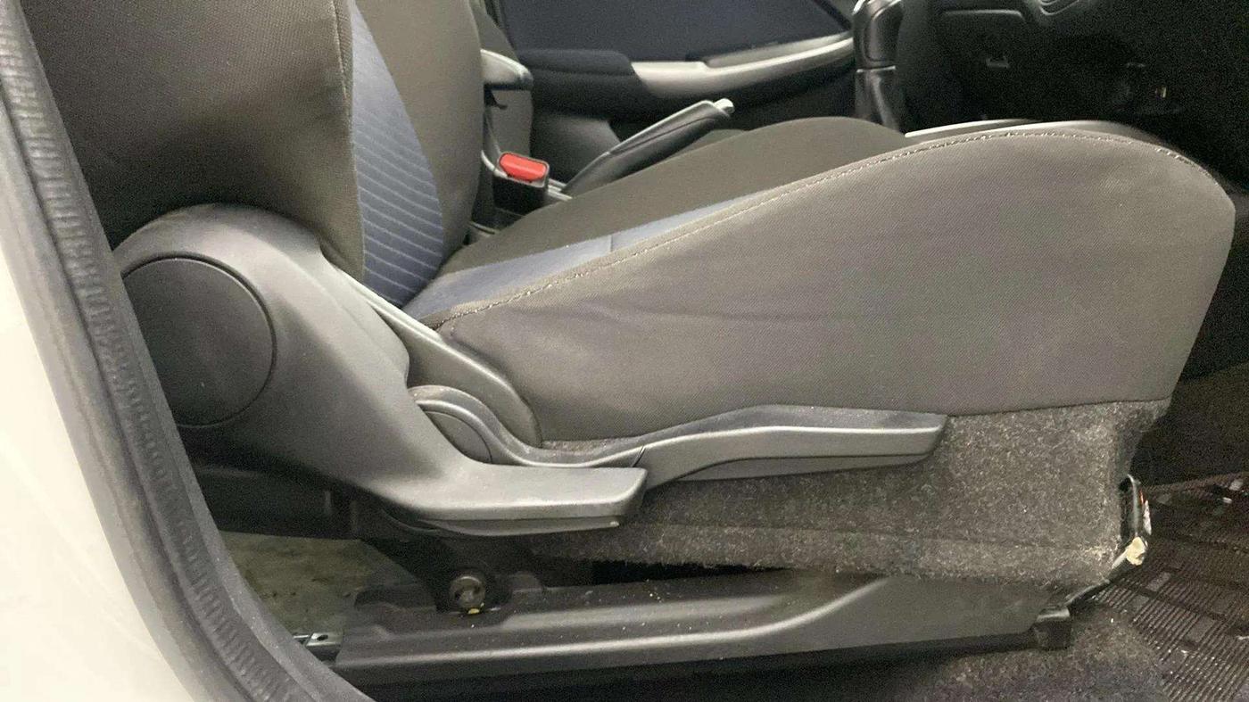 2020 Toyota Glanza V, Petrol, Manual, 43,016 km, Driver Side Adjustment Panel