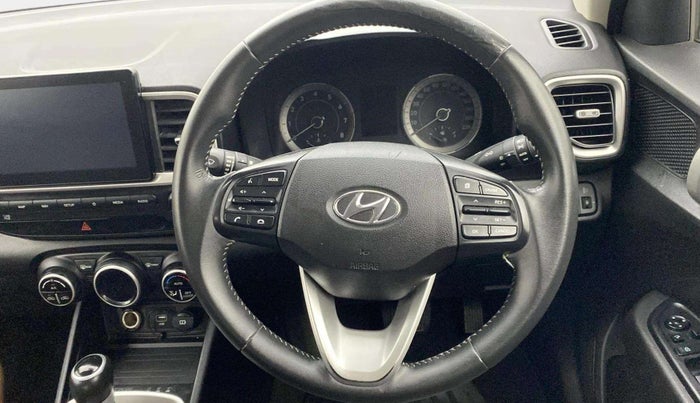 2020 Hyundai VENUE SX PLUS 1.0 TURBO DCT, Petrol, Automatic, 82,873 km, Steering Wheel Close Up