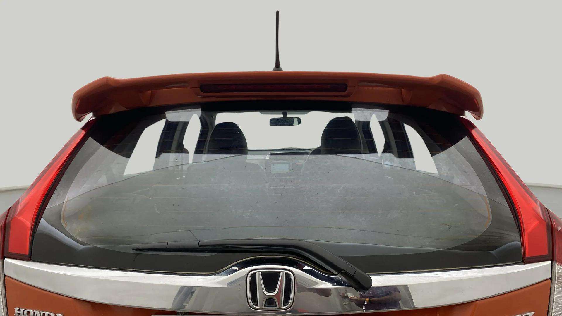 Rear-Windshield---Roof-25