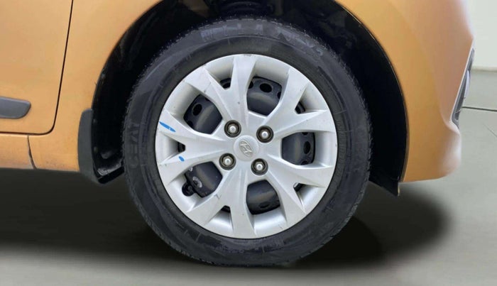 2016 Hyundai Grand i10 SPORTZ 1.2 KAPPA VTVT, Petrol, Manual, 72,602 km, Left Front Wheel