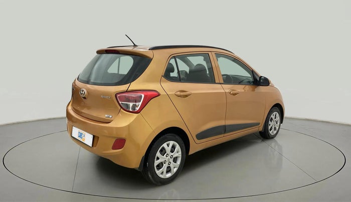 2016 Hyundai Grand i10 SPORTZ 1.2 KAPPA VTVT, Petrol, Manual, 72,602 km, Right Back Diagonal