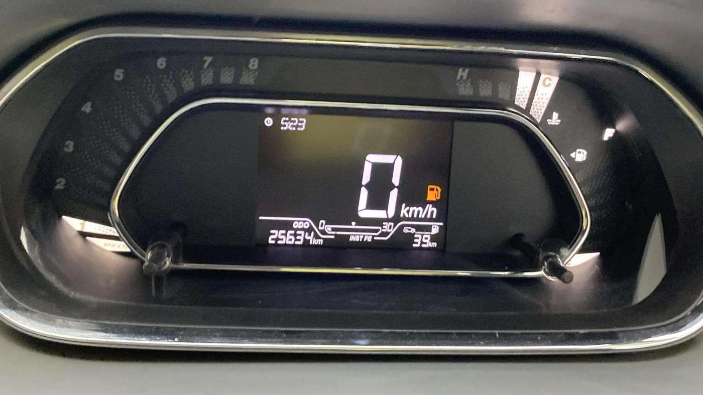 2022 Tata TIGOR XZ PETROL, Petrol, Manual, 25,734 km, Odometer Image