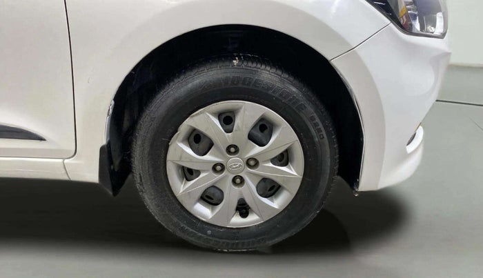 2015 Hyundai Elite i20 SPORTZ 1.2, Petrol, Manual, 61,195 km, Right Front Wheel