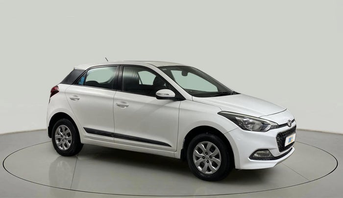 2015 Hyundai Elite i20 SPORTZ 1.2, Petrol, Manual, 61,195 km, Right Front Diagonal