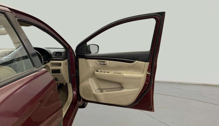 2015 Maruti Ciaz VXI, Petrol, Manual, 44,381 km, RHS Front Door