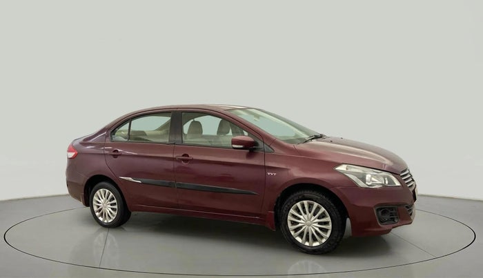 2015 Maruti Ciaz VXI, Petrol, Manual, 44,381 km, Right Front Diagonal