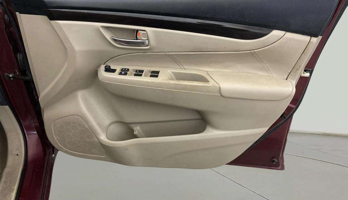 2015 Maruti Ciaz VXI, Petrol, Manual, 44,381 km, Driver Side Door Panels Control