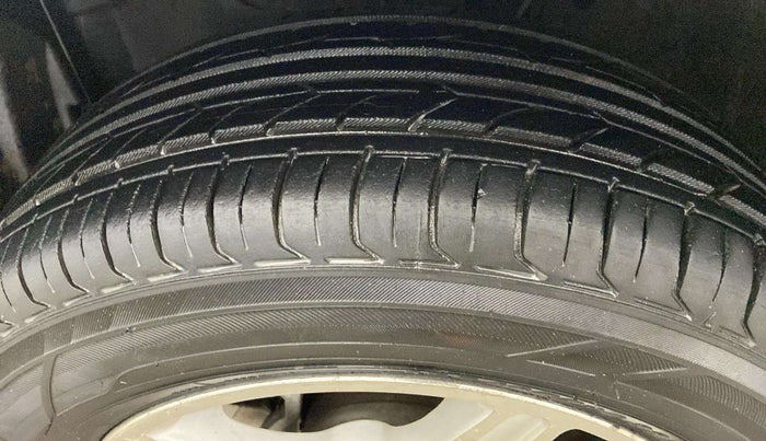 2018 Honda Amaze 1.2L I-VTEC S, Petrol, Manual, 40,824 km, Left Rear Tyre Tread