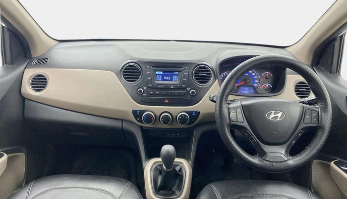 2015 Hyundai Grand i10 SPORTZ 1.2 KAPPA VTVT, Petrol, Manual, 74,647 km, Dashboard