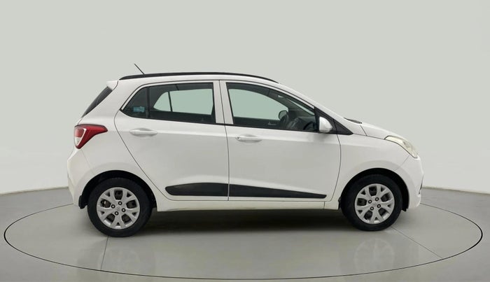 2015 Hyundai Grand i10 SPORTZ 1.2 KAPPA VTVT, Petrol, Manual, 74,647 km, Right Side View