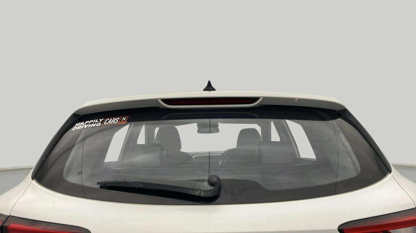 2023 MG ASTOR STYLE 1.5 MT, Petrol, Manual, 59,431 km, Rear Windshield