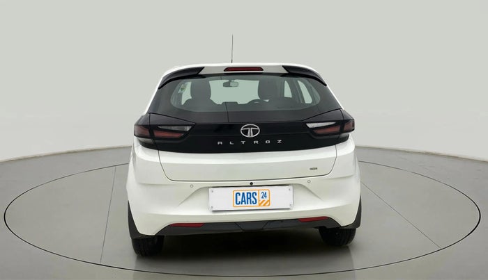 2022 Tata ALTROZ XMA PLUS PETROL, Petrol, Manual, 5,408 km, Back/Rear