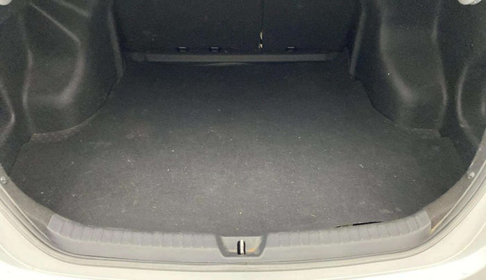 2019 Toyota YARIS VX CVT, Petrol, Automatic, 37,769 km, Boot Inside