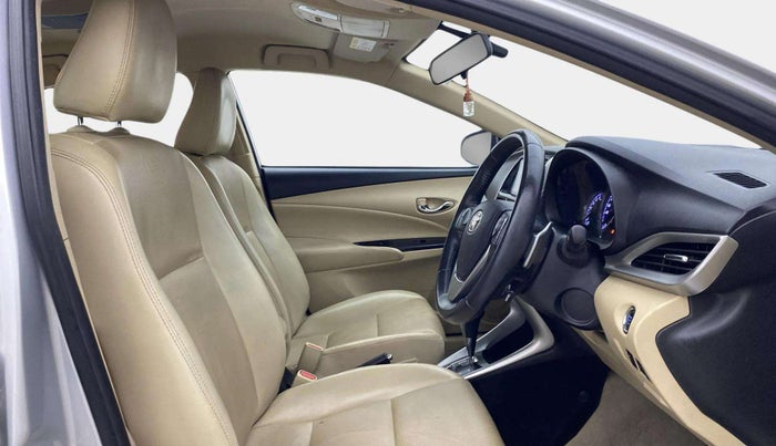 2019 Toyota YARIS VX CVT, Petrol, Automatic, 37,769 km, Right Side Front Door Cabin