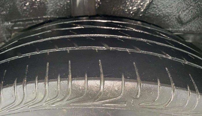 2019 Toyota YARIS VX CVT, Petrol, Automatic, 37,769 km, Right Rear Tyre Tread
