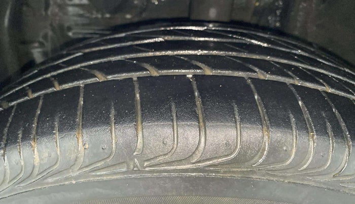 2019 Toyota YARIS VX CVT, Petrol, Automatic, 37,769 km, Left Front Tyre Tread