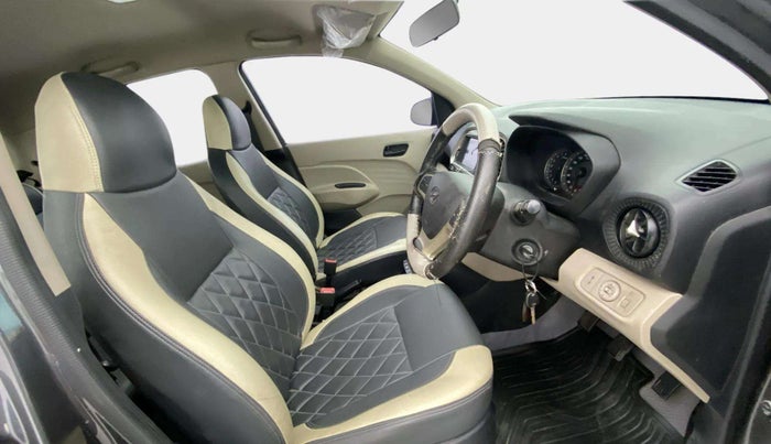 2022 Hyundai NEW SANTRO SPORTZ EXECUTIVE MT CNG, CNG, Manual, 73,934 km, Right Side Front Door Cabin