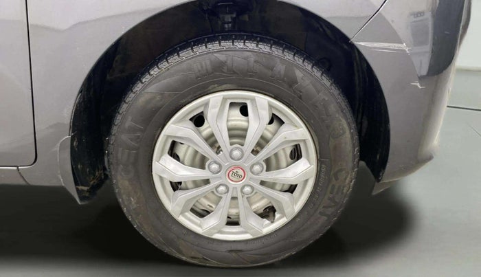 2022 Hyundai NEW SANTRO SPORTZ EXECUTIVE MT CNG, CNG, Manual, 73,934 km, Right Front Wheel
