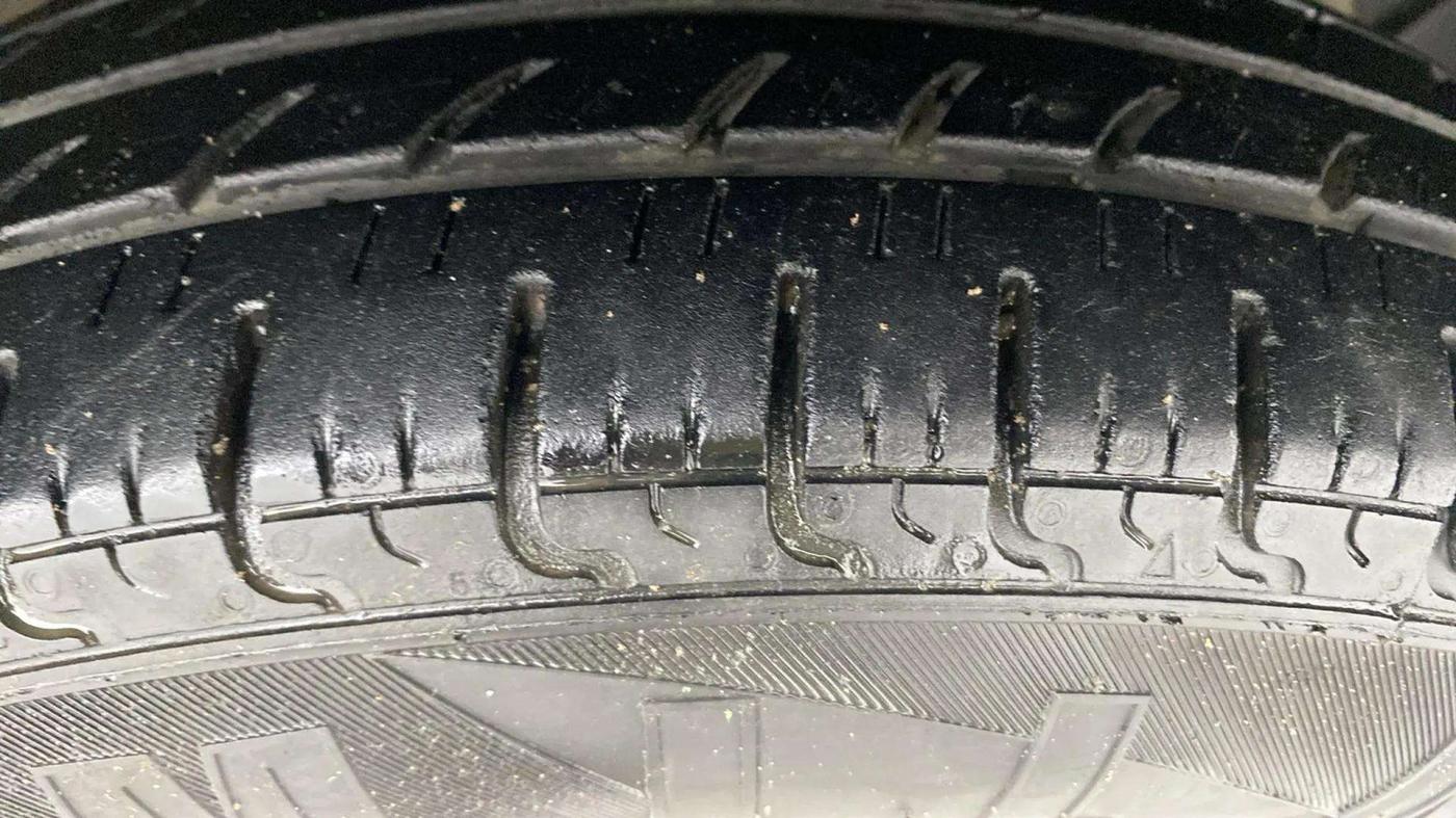 2022 Hyundai NEW SANTRO SPORTZ EXECUTIVE MT CNG, CNG, Manual, 73,949 km, Right Front Tyre Tread
