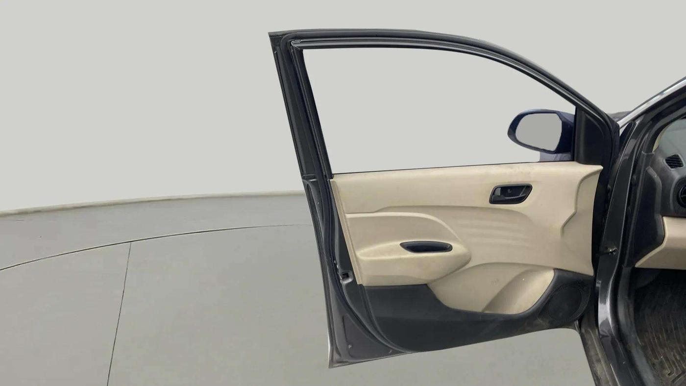 2022 Hyundai NEW SANTRO SPORTZ EXECUTIVE MT CNG, CNG, Manual, 73,949 km, LHS Front Door