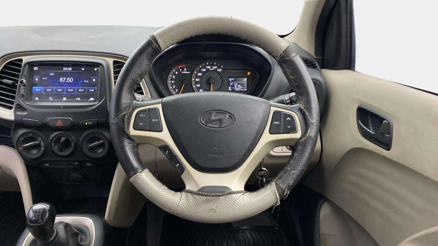 2022 Hyundai NEW SANTRO SPORTZ EXECUTIVE MT CNG, CNG, Manual, 73,949 km, Steering Wheel Close Up