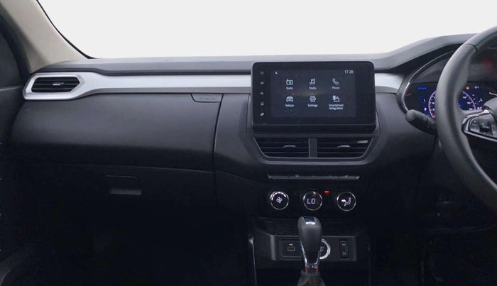 2024 Renault Kiger RXZ TURBO CVT, Petrol, Automatic, 10,616 km, Air Conditioner