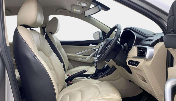 2021 MG HECTOR SMART 2.0 DIESEL, Diesel, Manual, 35,795 km, Right Side Front Door Cabin